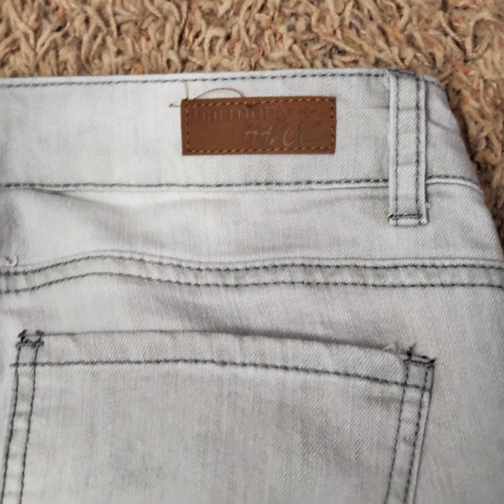 Harmony & Havoc distressed skinny jeans 7 - Picture 2 of 4